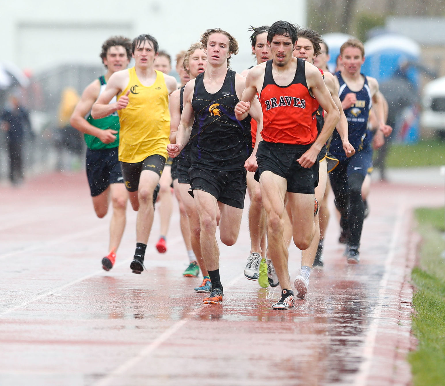 Divisional track